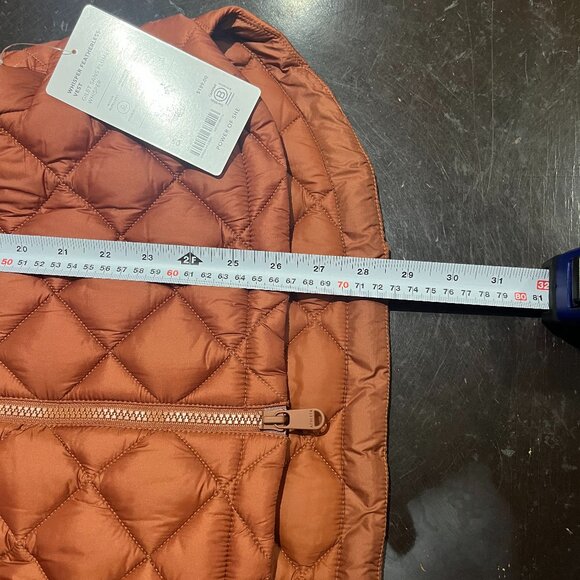 Athleta Whisper Featherless Puffer Vest - Picture 12 of 12